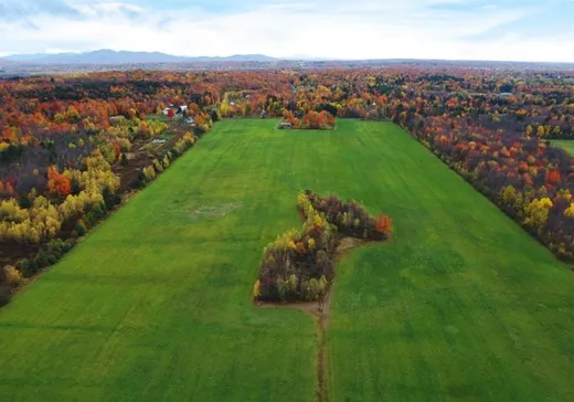 Terrain à vendre - 837 Ch. Deslauriers, Granby, J2H 0V7