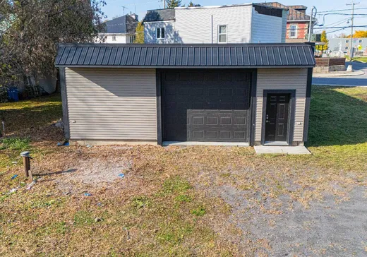 Terrain à vendre - 172 Rue Centrale, Saint-Stanislas-de-Kostka, J0S 1W0