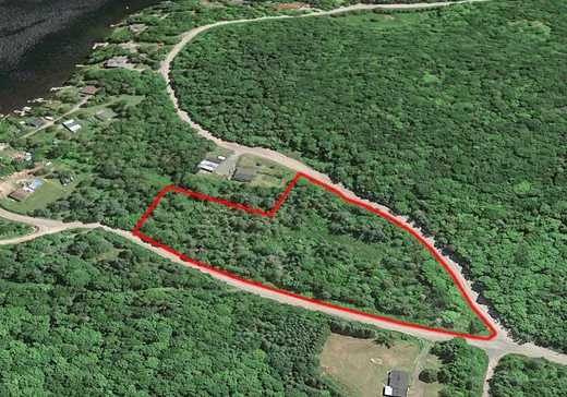 Terrain à vendre -  Ch. de la Baie-Noire, Wentworth, J0T 1Y0