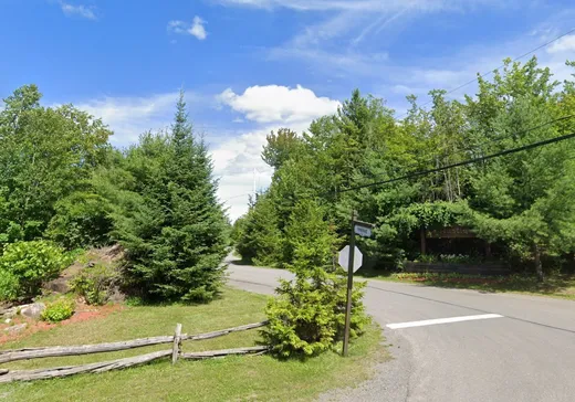 Terrain à vendre -  Ch. de la Pineraie, Saint-Sauveur, J0R 1A0