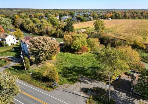 Terrain à vendre - 182 Rue Richelieu, St-Marc-sur-Richelieu, J0L 2E0