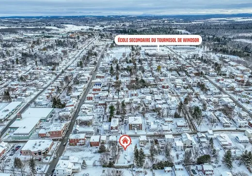 Land for Sale - 71 2e Avenue, Windsor, J1S 1Z2