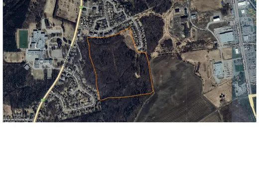 Land for Sale -  Av. de Lorraine, Lachute, J8H 4N8