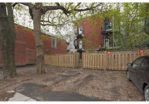 Terrain à vendre - 3717 Rue St-Hubert, Montréal (Plateau-Mont-Royal), H2L 3Z9