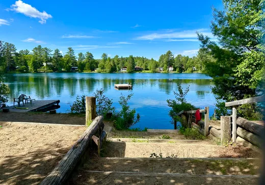 Land for Sale - Rue Abbot Rue Abbot, Val David, J0T 2N0