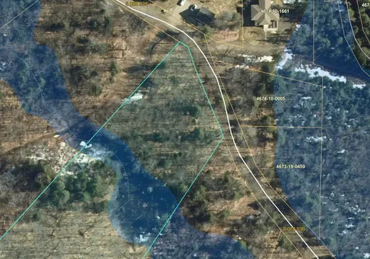 Terrain à vendre -  Ch. du Lac-Hughes O., Gore, J0V 1K0