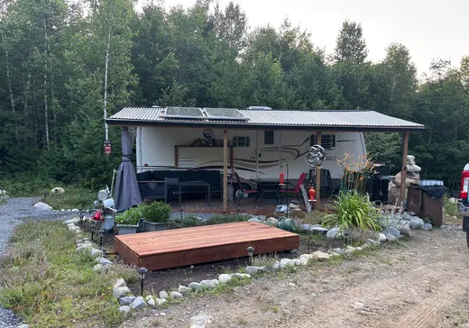 Terrain à vendre - Rue Non Disp Rue Non Disponible-Unavailable, Laval (Sainte-Dorothee), H1N 1N1