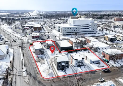 Land for Sale - 310 Rue de St-Jovite, Mont-Tremblant, J7Z 5H4