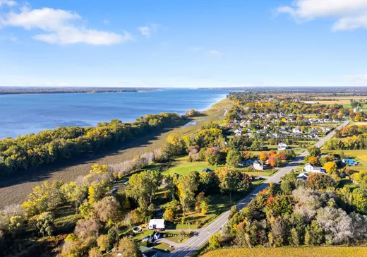 Land for Sale - 230 Rue Notre-Dame, Champlain, G0X 1C0