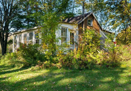 Land for Sale - 230 Rue Notre-Dame, Champlain, G0X 1C0