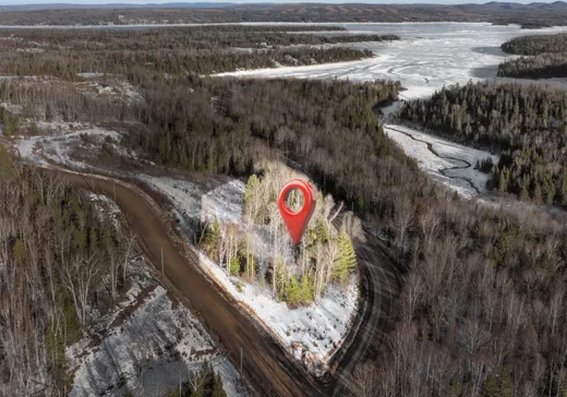 Terrain à vendre -  Ch. de la Baie-du-Milieu, Saint-Michel-des-Saints, J0K 3B0