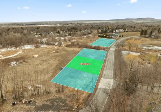 Land for Sale -  Ch. de la Montagne, Mont-Saint-Hilaire, J3G 4S6