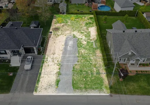 Terrain à vendre - 111 Rue des Lys, Victoriaville, G6T 0Y4