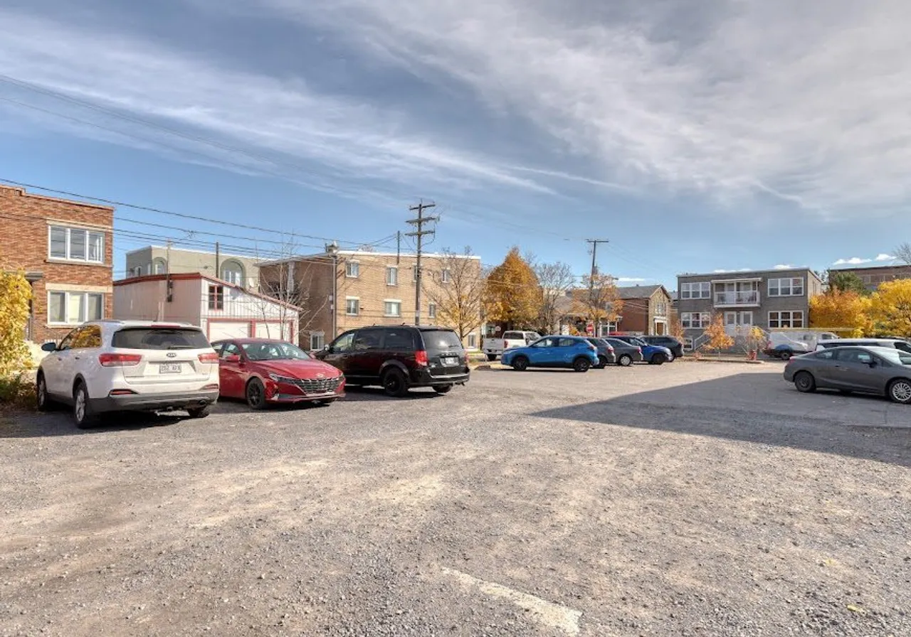 Rue Lajoie N. — photo 1