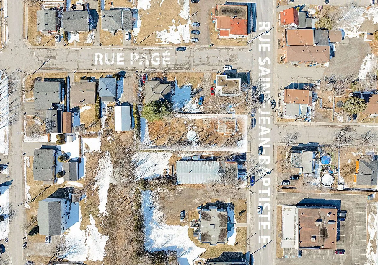 94 Rue St-Jean-Baptiste E. — photo 3