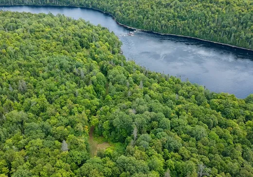 Terrain à vendre -  Route 105, Maniwaki, J9E 3A9