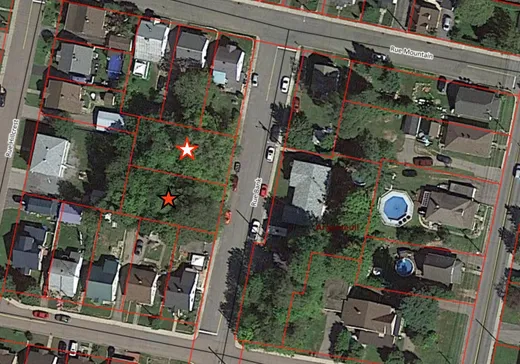 Terrain à vendre -  Rue Bank, Lachute, J8H 3B8