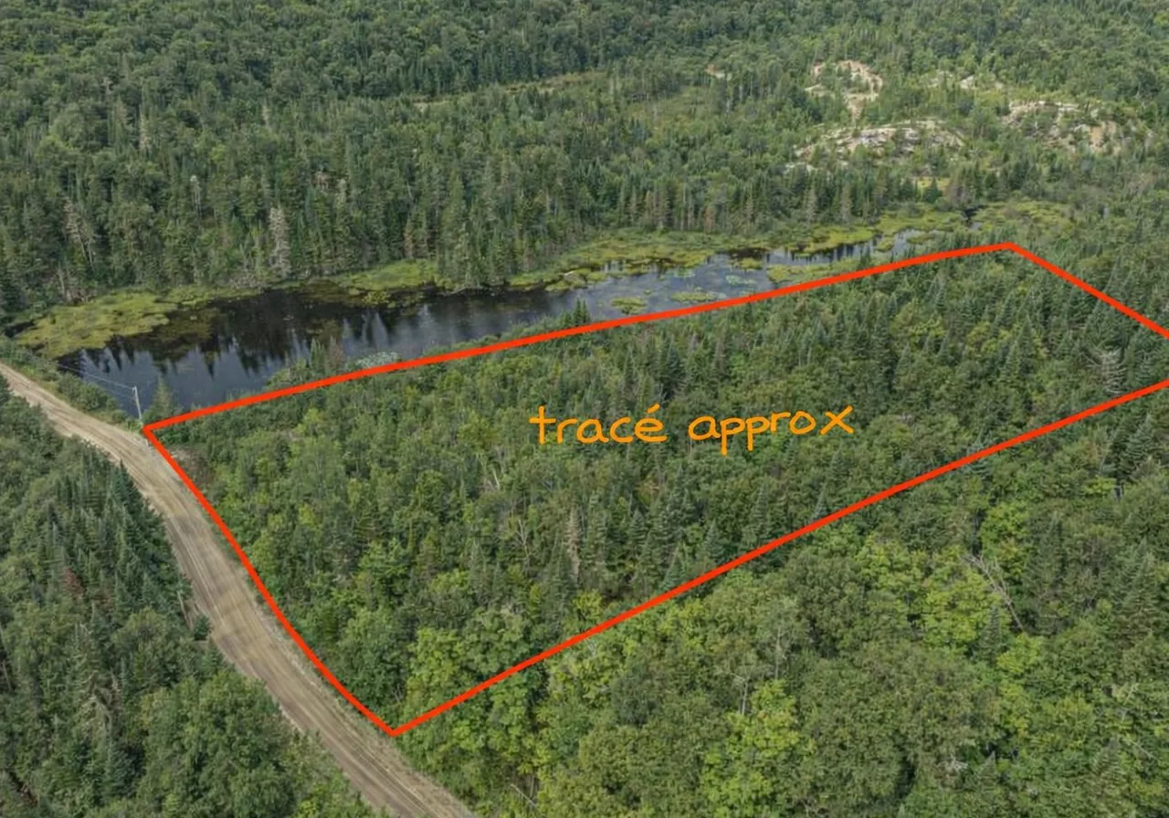 Ch. du Lac-des-Trois-Frères — photo 1