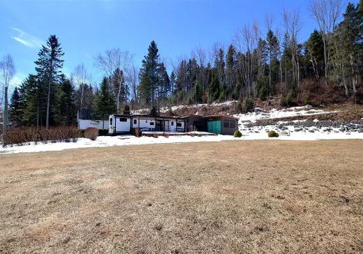 Land for Sale - 4 Rue Joseph-Turcot, Témiscouata-sur-le-Lac, G0L 1E0