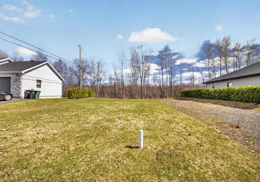 Terrain à vendre - 4395 Rue Brousseau, Drummondville, J2E 0G9