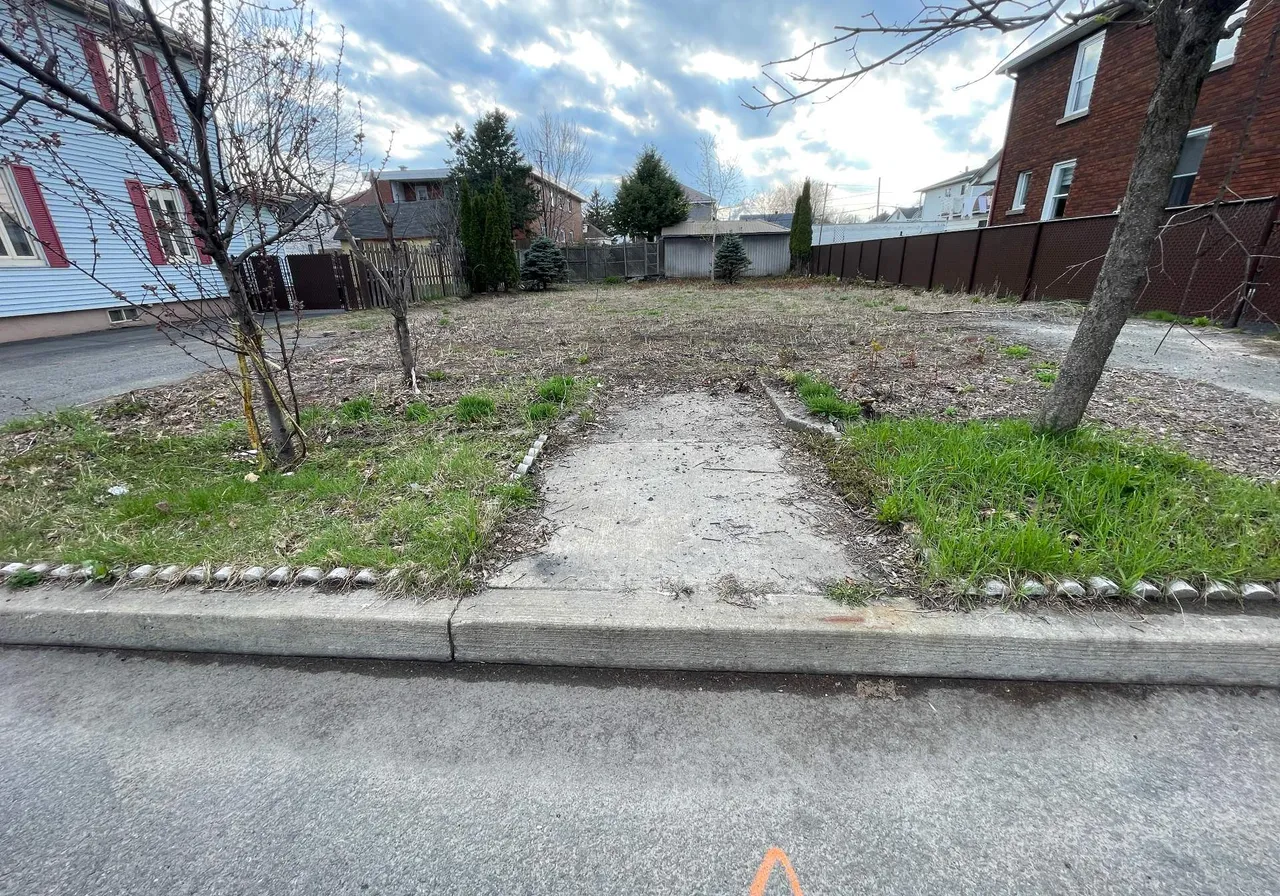 311 Rue Filiatrault — photo 1