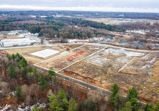 Terrain à vendre - 233 Ch. Brosseau, Cowansville, J2K 3G6