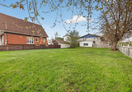 Terrain à vendre - 18 Rue St-Denis, Drummondville, J2B5S6