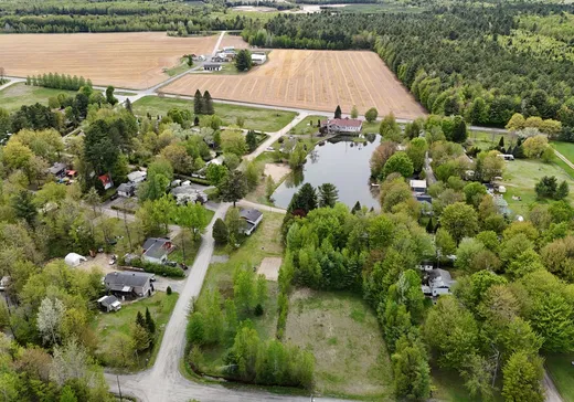 Terrain à vendre - Rue Fortier Rue Fortier, Saint-Félix-de-Kingsey, J0B 2T0