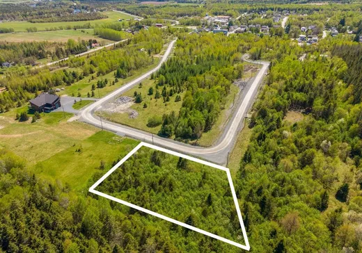 Land for Sale - 450 8e Avenue, Weedon, J0B 3J0