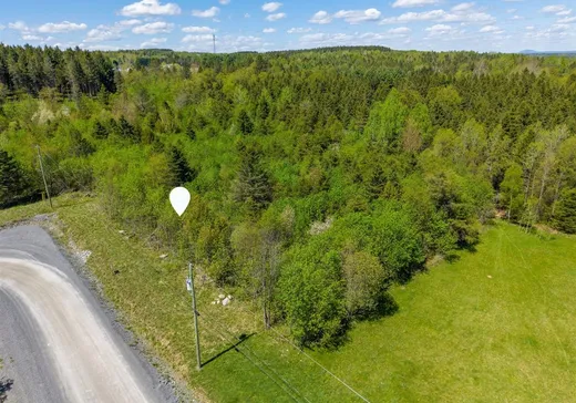 Land for Sale - 450 8e Avenue, Weedon, J0B 3J0