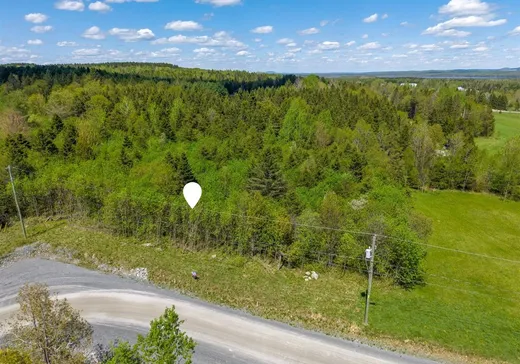 Land for Sale - 450 8e Avenue, Weedon, J0B 3J0