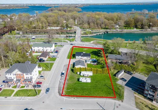 Land for Sale - 11 Route 338, Les Coteaux, J7X 1A2