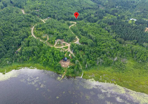 Land for Sale -  Ch. du Lac-Méduse, Saint-Roch-de-Mékinac, G0X 2E0