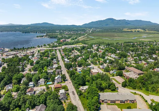 Terrain à vendre - Rue MacDonal Rue MacDonald, Magog, J1X1M2