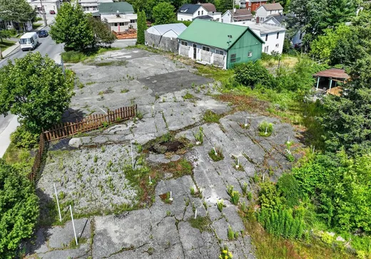 Land for Sale - 426 Rue Sherbrooke, Magog, J1X 2S3