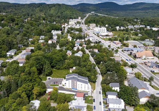 Land for Sale - 808 Rue Valiquette, Sainte-Adèle, J8B 2M3
