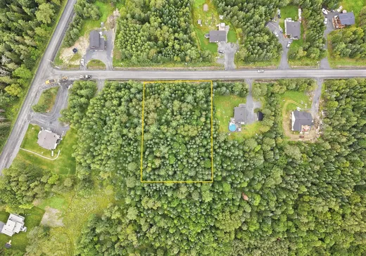 Terrain à vendre - 01 Rue de la Sapinière, St-Benjamin, G0M 1N0