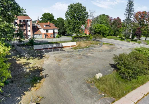 Terrain à vendre - 83 Rue Queen, Sherbrooke, J1M 1J3