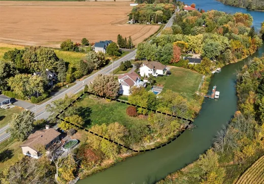 Land for Sale - 182 Rue Richelieu, St-Marc-sur-Richelieu, J0L 2E0