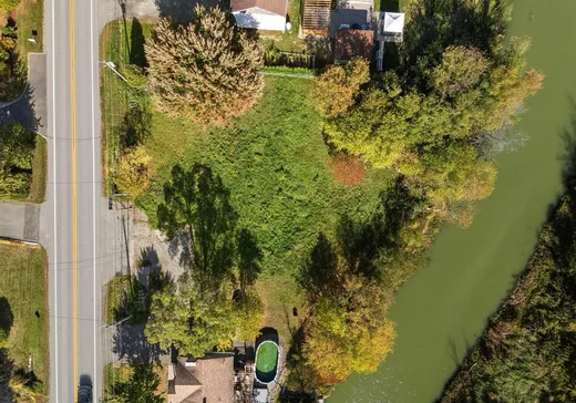 Land for Sale - 182 Rue Richelieu, St-Marc-sur-Richelieu, J0L 2E0