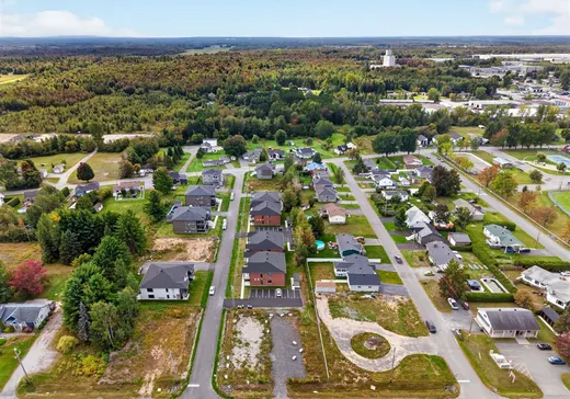 Terrain à vendre - 1210 Rue Lucille-Matte, Drummondville, J2A 0R1