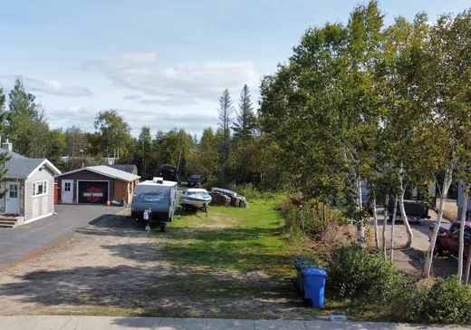 Terrain à vendre - 390 Rue de l'Église, Sept-Îles, G0G0B6