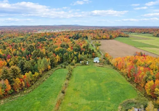 Terrain à vendre - 2215 9e Rang, Ville de Québec, J0H 1E0