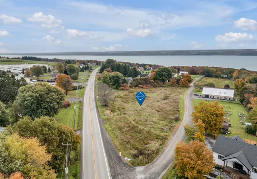 Terrain à vendre - 1 Ch. Royal, Île d'Orleans St-Laurent, G0A 3Z0