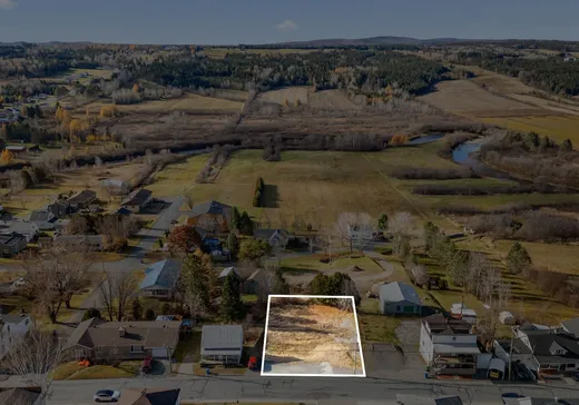 Land for Sale - 460 Rue Principale, St-Malachie, G0R 4L0