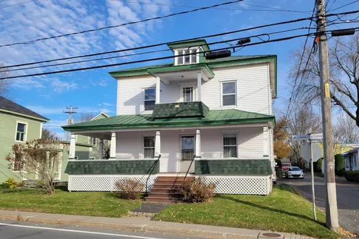 Duplex for Sale - 2629-2631 Rue de l'Immaculée-Conception, Saint-Ours, J0G 1P0