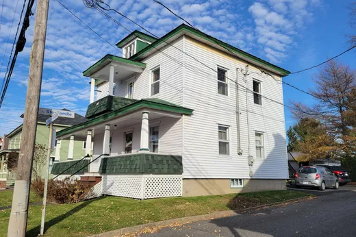 Duplex for Sale - 2629-2631 Rue de l'Immaculée-Conception, Saint-Ours, J0G 1P0