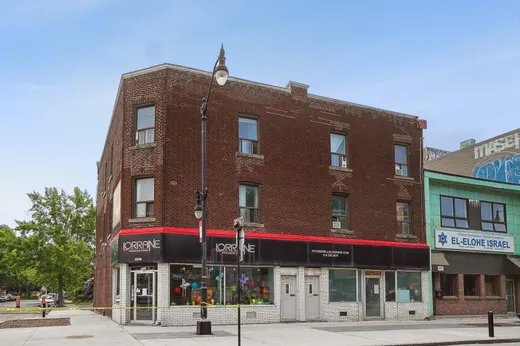 5-Plex à vendre - 4596-4606 Rue Ste-Catherine E., Montréal (Centreville), H1V 1Y7
