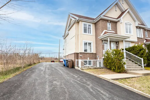 Triplex à vendre - 7350-7354 Rue de Jouvence, Terrebonne, J7M 2B5