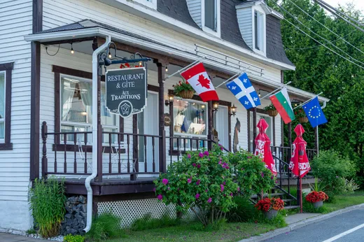 5-Plex à vendre - 1515 Ch. de St-Jean-des-Piles, Shawinigan, G0X 2V0